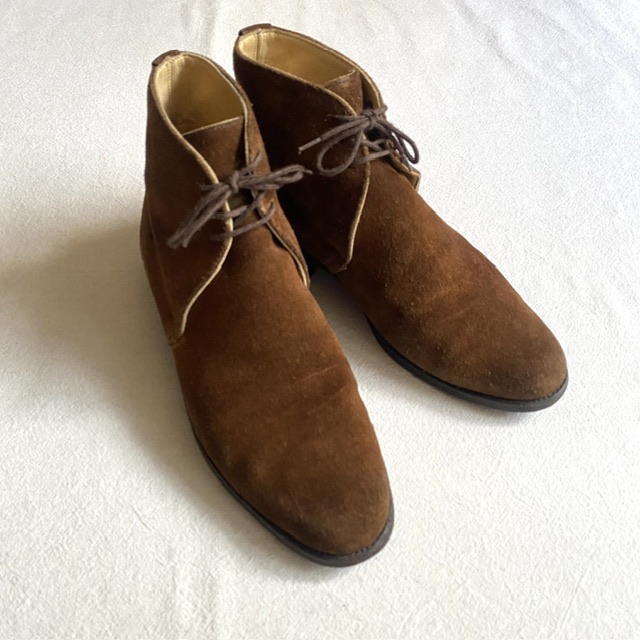 Ralph Lauren,JHENE BARNES,Clarks